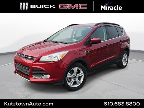 Used 2014 Ford Escape SE w/ Equipment Group 201A FWD image 1