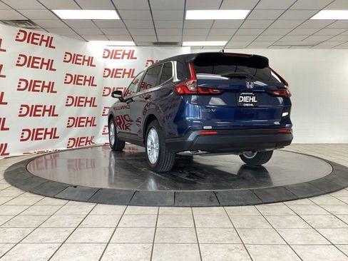 Used 2024 Honda CR-V EX image 5