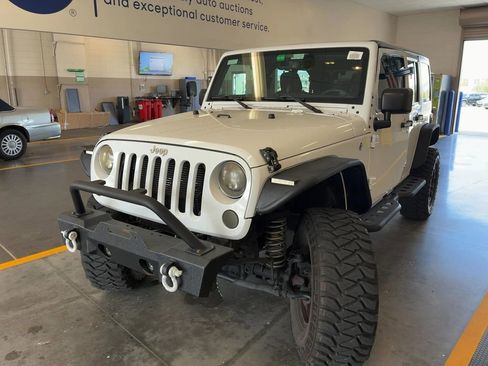 Used 2017 Jeep Wrangler Unlimited Sport w/ Quick Order Package 24S AWD/4WD image 5