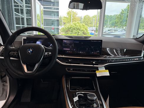 New 2026 BMW X5 xDrive50e AWD/4WD image 15
