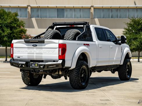 Used 2022 Ford F250 Lariat w/ Lariat Ultimate Package AWD/4WD image 19