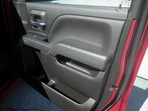 Used 2018 Chevrolet Silverado 1500 LT w/ All Star Edition image 24