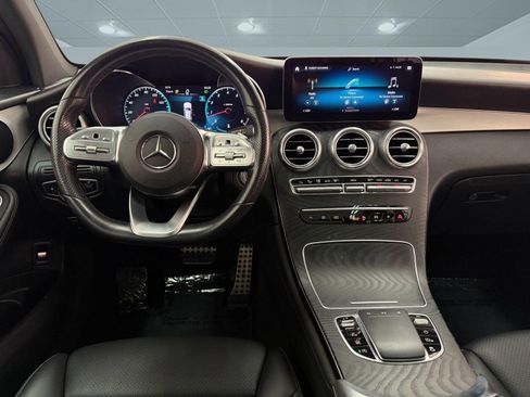 Used 2022 Mercedes-Benz GLC 300 image 30