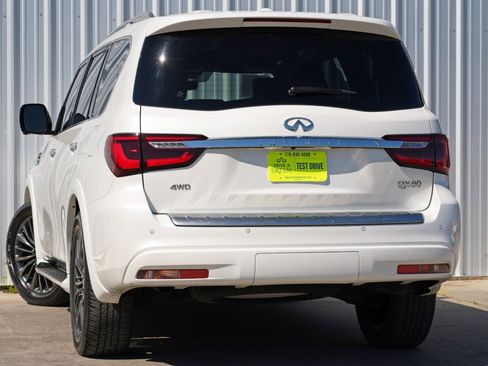 Used 2023 INFINITI QX80 Sensory w/ Cargo Package image 6