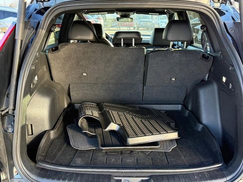 Used 2023 Honda CR-V Sport Touring image 6