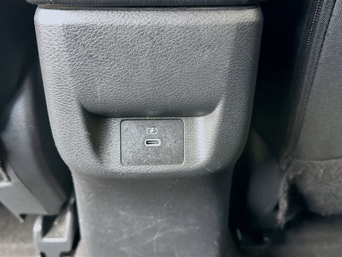 Used 2023 Nissan Versa SR w/ Trunk Package image 16