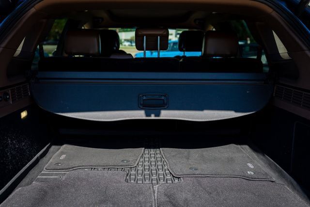Used 2016 Lincoln MKX Reserve w/ Technology Package FWD image 25