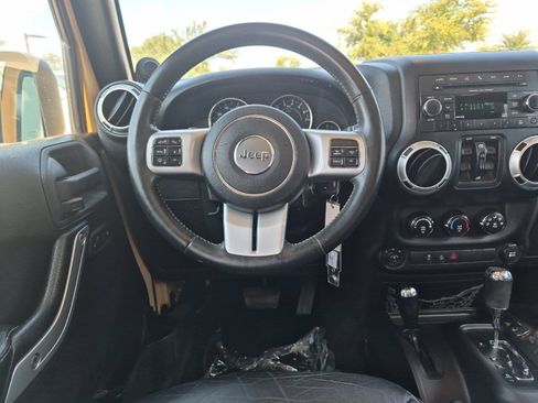 Used 2013 Jeep Wrangler Unlimited Sport AWD/4WD image 13