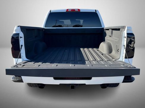 Used 2018 Chevrolet Silverado 1500 LT w/ Texas Edition image 8