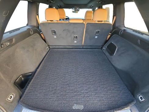 Used 2022 Jeep Grand Cherokee Summit w/ Adv Protech Group IV image 13