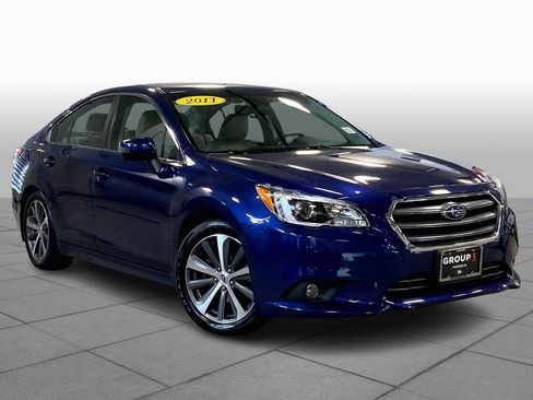 Used 2017 Subaru Legacy 2.5i Limited image 3