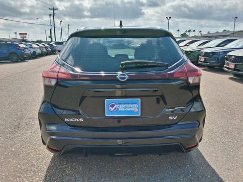 Used 2022 Nissan Kicks SV FWD image 4