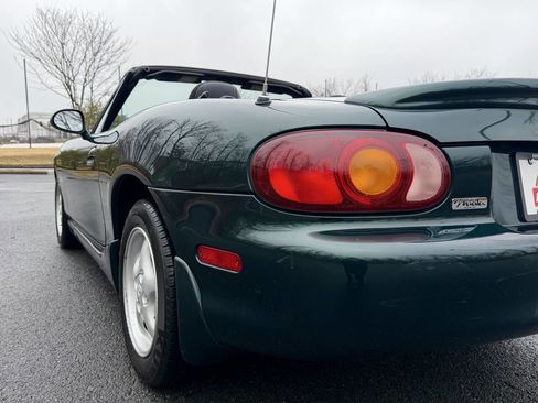 Used 1999 MAZDA MX-5 Miata 10th Anniversary Edition image 39