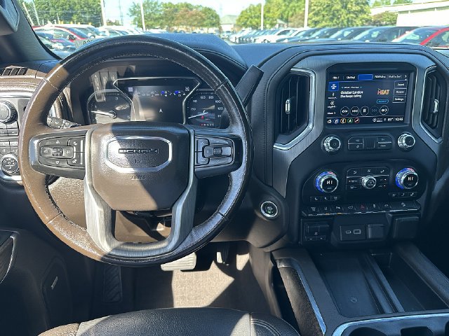 Used 2022 GMC Sierra 2500 Denali w/ Denali Ultimate Package AWD/4WD image 14