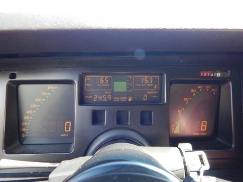 Used 1988 Chevrolet Corvette Convertible RWD image 20