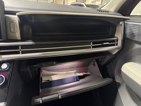 Used 2024 Hyundai Santa Fe SEL image 23