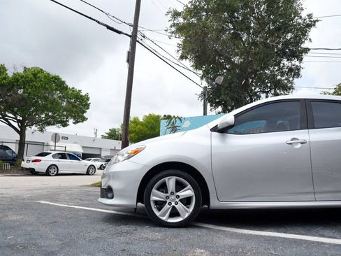 Used 2012 Toyota Matrix S w/ S Sport Pkg AWD/4WD image 5