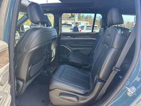New 2026 Jeep Grand Cherokee L Limited image 29