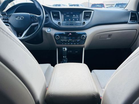 Used 2018 Hyundai Tucson Value w/ Cargo Package AWD/4WD image 24