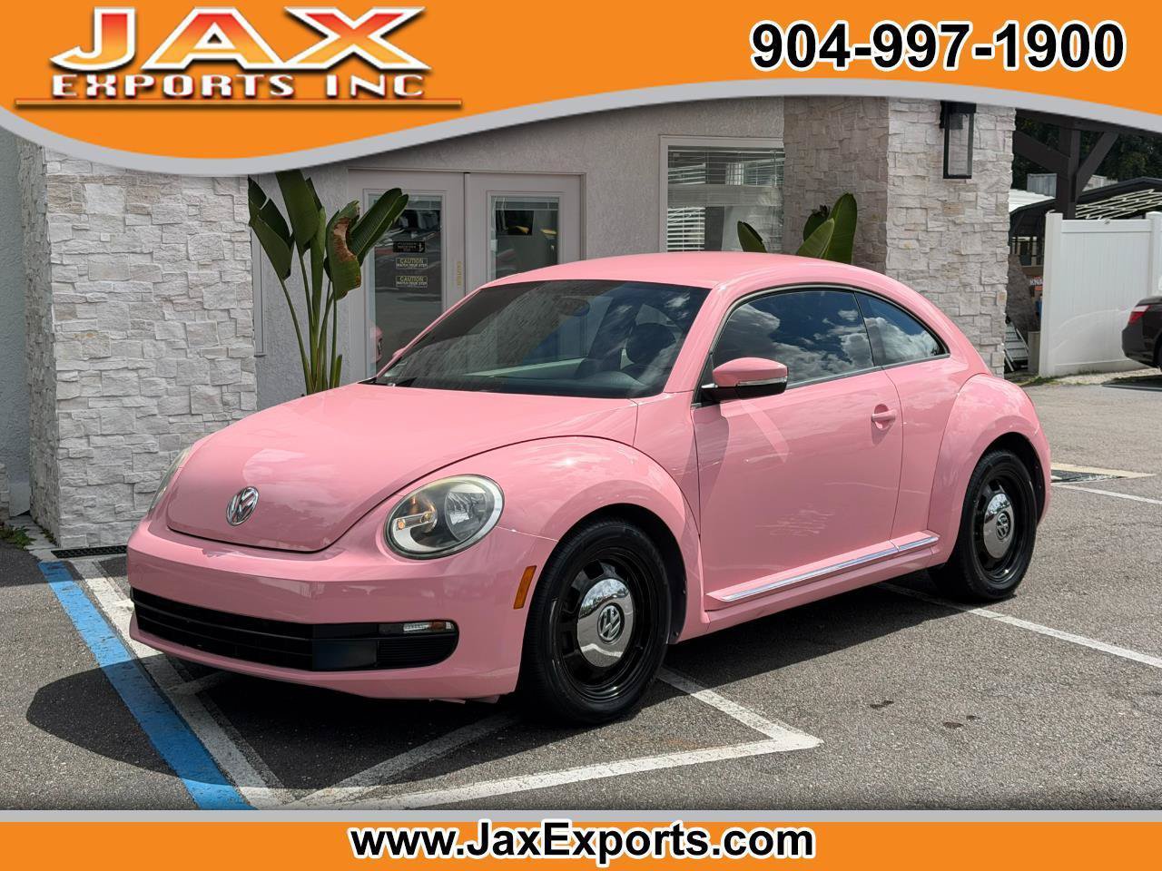Used 2013 Volkswagen Beetle 2.5 FWD image 1