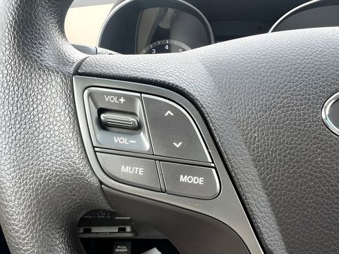 Used 2018 Hyundai Santa Fe Sport w/ 2.4L Value Package 02 image 22