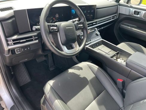 Used 2026 Hyundai Santa Fe SEL AWD/4WD image 5