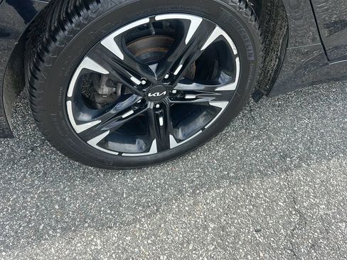 Used 2022 Kia K5 GT-Line FWD image 33