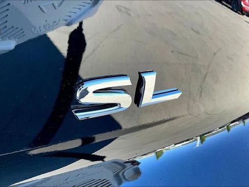 New 2025 Nissan Pathfinder SL image 9