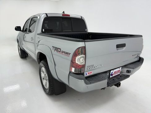 Used 2014 Toyota Tacoma PreRunner image 39