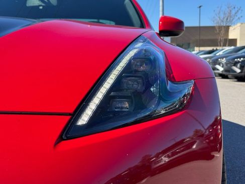 Used 2009 Nissan 370Z Touring w/ Aerodynamics Pkg image 7