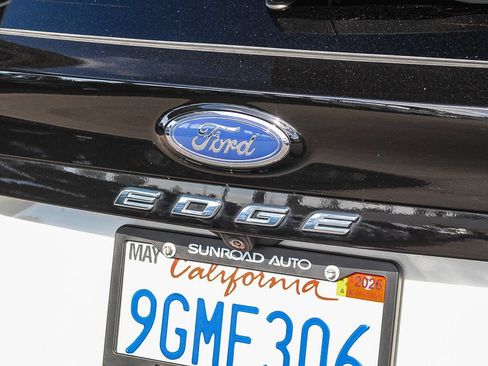 Used 2023 Ford Edge SEL w/ Convenience Package AWD/4WD image 11