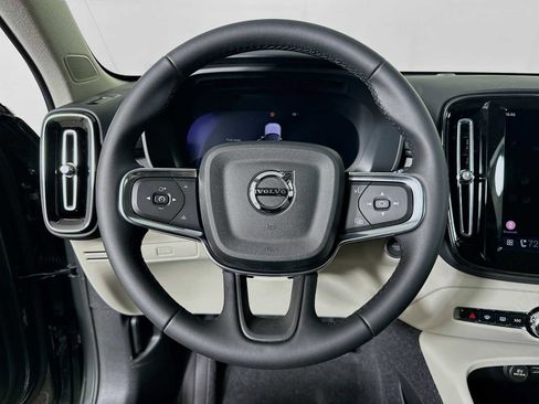 New 2026 Volvo XC40 B5 Plus w/ Protection Package Premier image 11