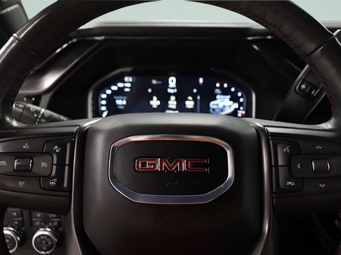 Used 2024 GMC Sierra 2500 AT4X AWD/4WD image 13