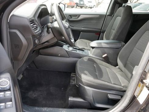 Used 2025 Ford Escape Active AWD/4WD image 13