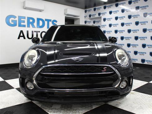 Used 2017 MINI Cooper Clubman S image 6