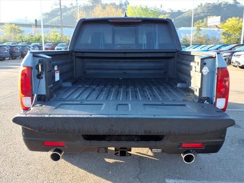 New 2026 Honda Ridgeline Black Edition image 6