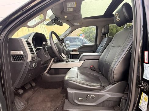 Used 2016 Ford F150 Lariat w/ Equipment Group 502A Luxury AWD/4WD image 12