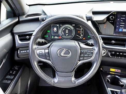Used 2023 Lexus UX 250h FWD w/ Accessory Package (Z1) image 18