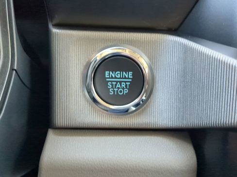 Used 2025 Ford F450 Platinum w/ Platinum Plus Package image 27