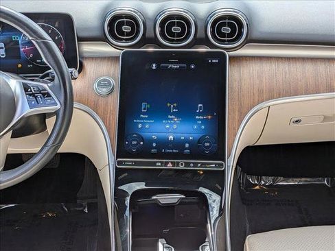 Used 2022 Mercedes-Benz C 300 4MATIC Sedan image 12