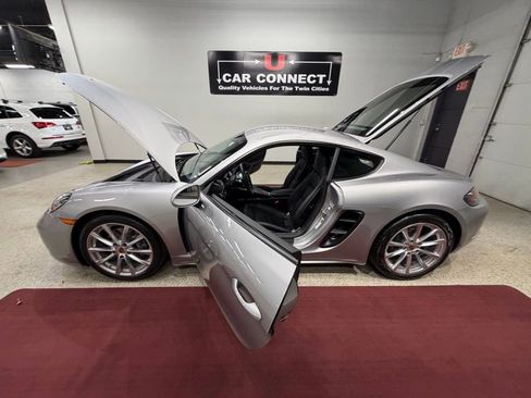 Used 2019 Porsche 718 Cayman image 53