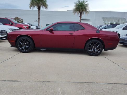 Used 2020 Dodge Challenger SXT w/ Blacktop Package RWD image 4