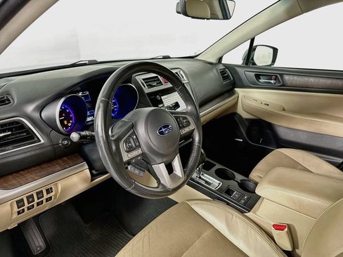 Used 2017 Subaru Outback 2.5i Limited AWD/4WD image 10