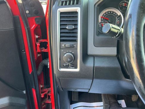 Used 2018 RAM 1500 Big Horn image 10