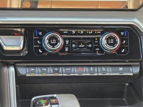 Used 2023 GMC Sierra 1500 Denali w/ Technology Package image 19