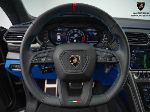 Used 2024 Lamborghini Urus S image 28