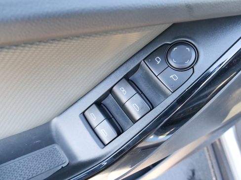 New 2026 Chevrolet Equinox LT w/ Convenience Package II image 18