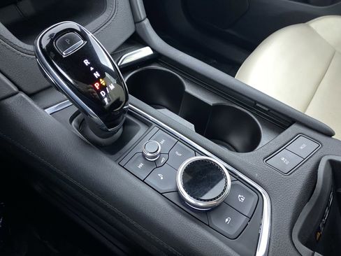 Certified 2020 Cadillac XT6 Sport image 7