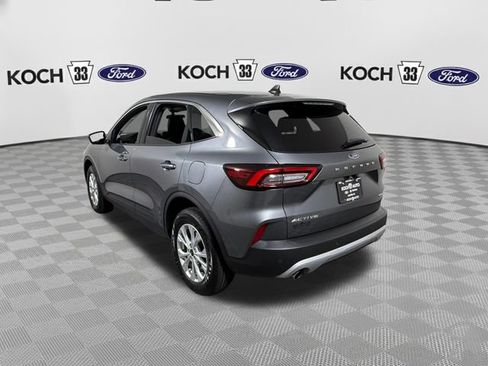 Used 2023 Ford Escape Active w/ Tech Pack #2 AWD/4WD image 6