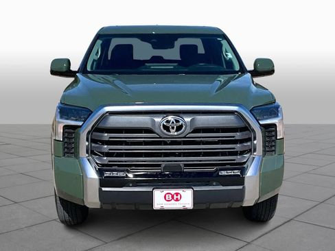 Used 2023 Toyota Tundra Limited w/ Power Package image 4